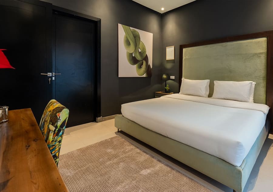 bestspot-stuning-6-bedrooms-villa-garden-et-pool-img3