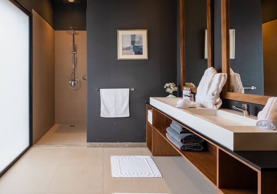 bestspot-stuning-6-bedrooms-villa-garden-et-pool-img7